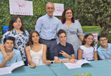 Álvaro, Erika, Felipe, Rubén, Sara y Lo Que Te Da La Gana obtuvieron un gran éxito en la firma de ejemplares de “Secreto forestal”