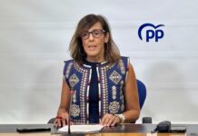 Gil critica que el curso escolar pone fin con menos recursos, peores resultados, más burocracia y pésimo apoyo a las familias