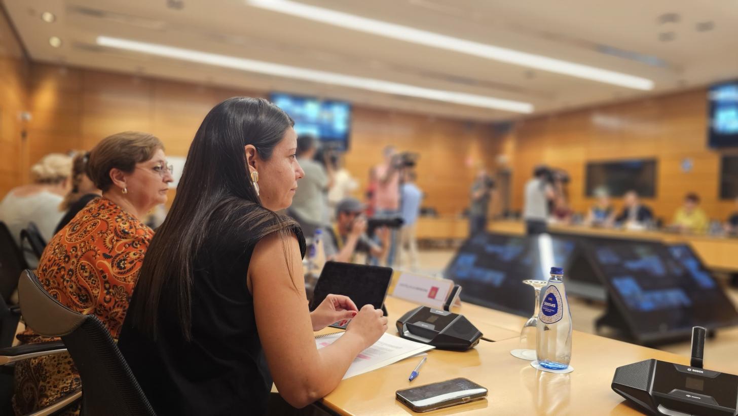 El Gobierno de Castilla-La Mancha defiende ante el Ministerio de Juventud e Infancia una dotación presupuestaria suficiente para poder ayudar a Canarias en la crisis migratoria