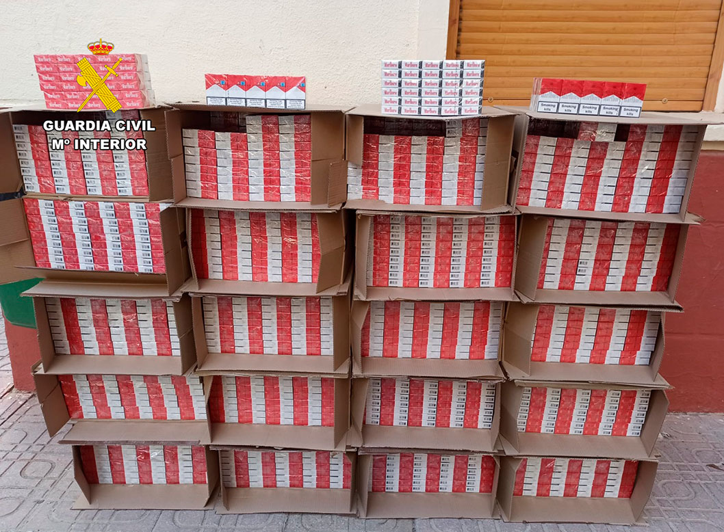 La Guardia Civil de Albacete detiene a una persona e interviene 200.000 cigarrillos sin fiscalizar