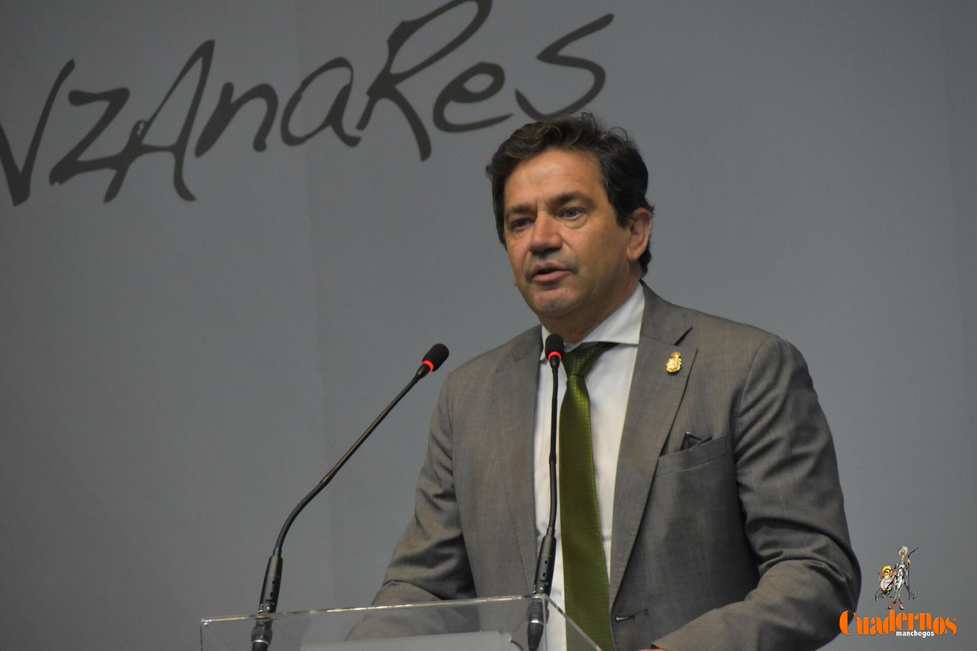 Valverde pone de manifiesto en la inauguración de FERCAM los desafíos a los que se enfrenta el sector del campo en la provincia