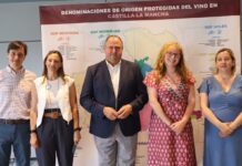 El Gobierno de Castilla-La Mancha realiza una jornada de promoción de vinos de la región en Valencia y organizará dos más en Sevilla y Madrid