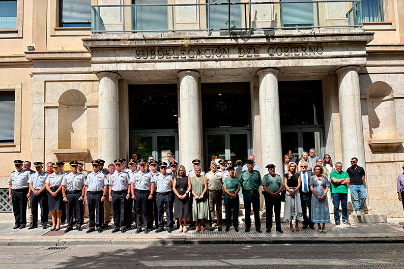 Milagros Tolón muestra su repulsa por el asesinato por violencia de género de una mujer de 43 años en Fuengirola
