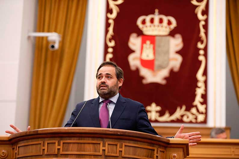 Núñez señala que frente a un Page que “solo piensa en sí mismo”, el PP ofrece menos impuestos para que Castilla-La Mancha avance