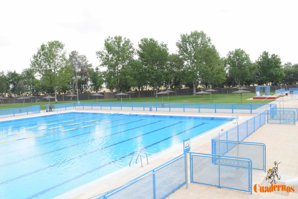piscina tomelloso apertura 16