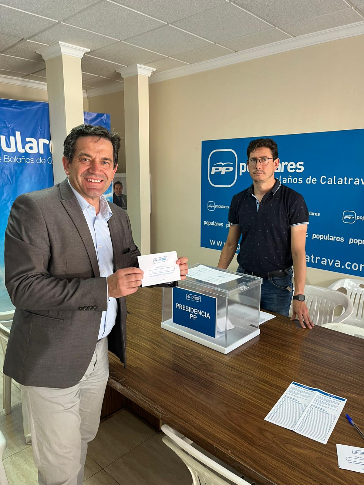 Valverde critica la corrupción del PSOE y exige elecciones ya para dar la voz al pueblo y devolver la dignidad a las instituciones