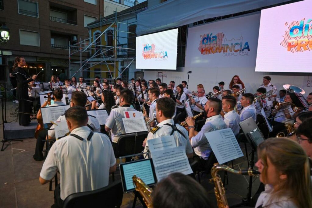 valverde dia de la provincia 16