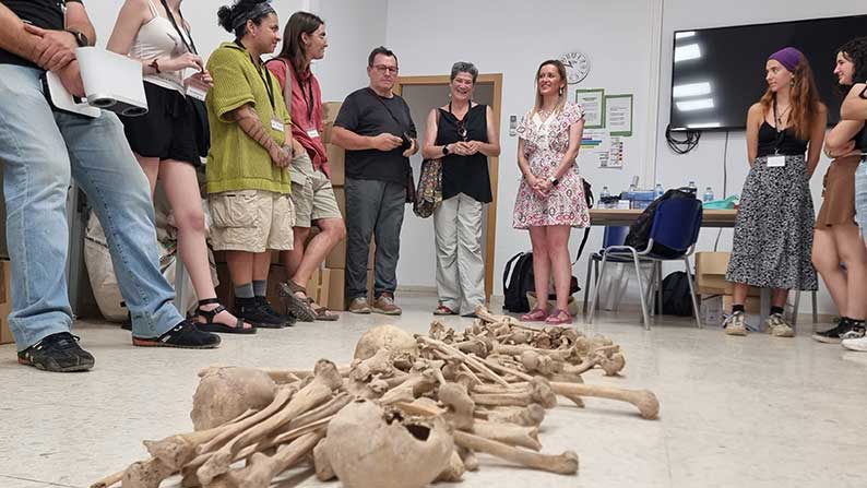 Cuarenta universitarios realizan una formación en antropología forense en Valdepeñas