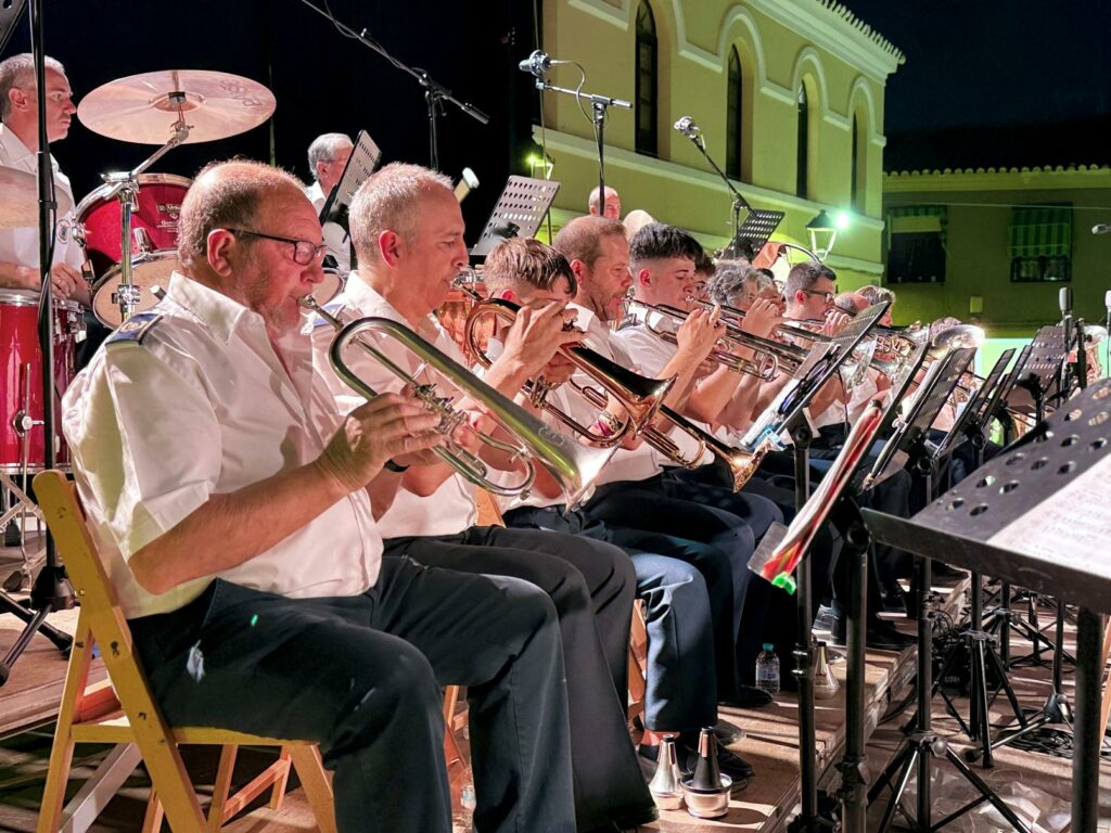 bandamusicavillacanas actuacion 2