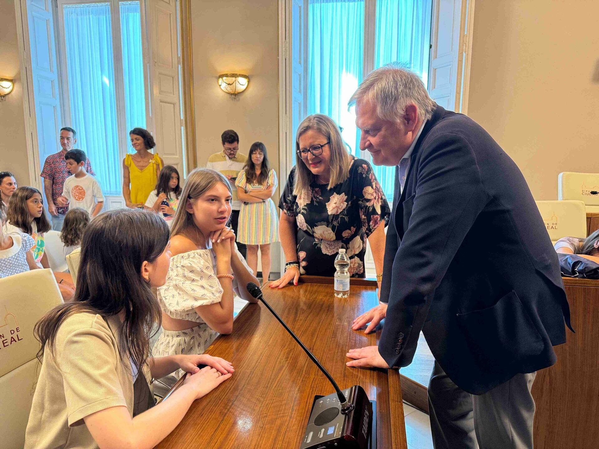 Cañizares en la recepción a los participantes del programa Ciudad Real en Ayuda al Niño: “vosotros nos hacéis mejores”