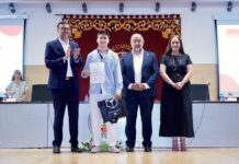 El alumno del IES Eladio Cabañero, Diego Ruiz, reconocido con uno de los mejores expedientes en 2025