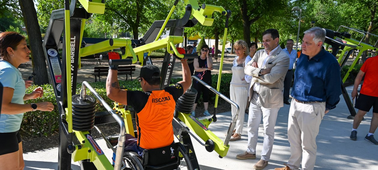 La Diputación financia con 225.000 euros la profunda remodelación que ha acometido el ayuntamiento de la capital en la vía verde