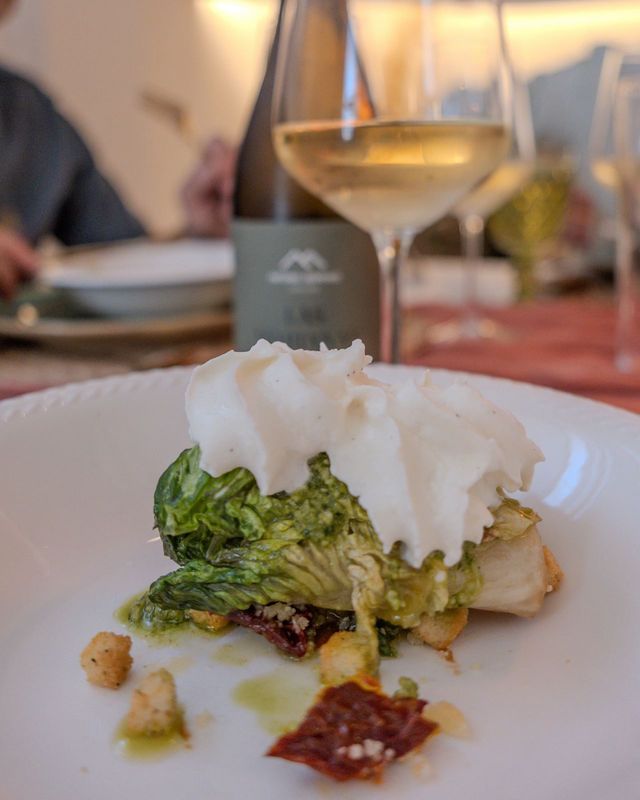 esencia by morales 28