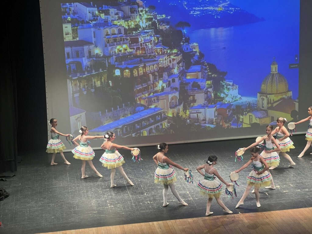 espectaculares coreografias danza tomelloso 39