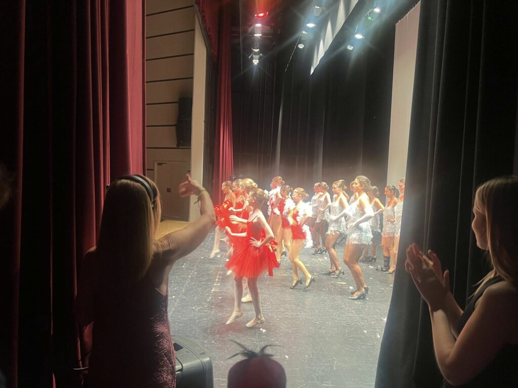 espectaculares coreografias danza tomelloso 4