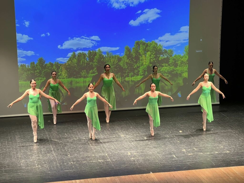 espectaculares coreografias danza tomelloso 42