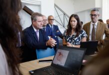 García-Page, anuncia que la Junta duplicará las ayudas a jóvenes para la adquisición de viviendas