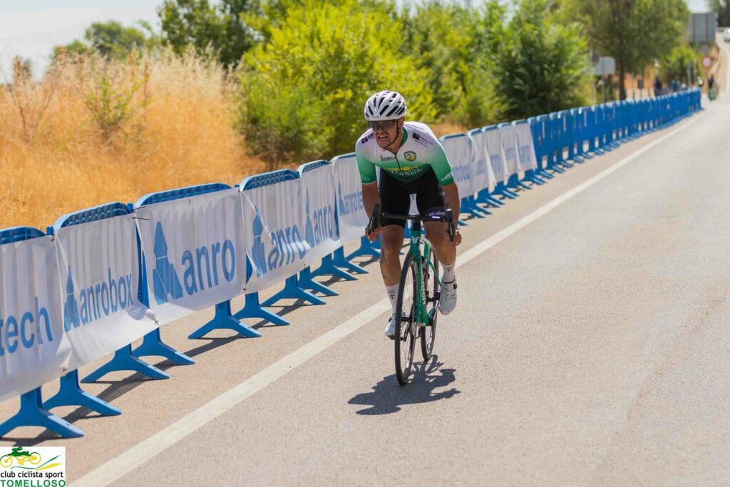 oscar gonzalez campo ganador decima edicion contrarreloj cc sport tomelloso 2025 15