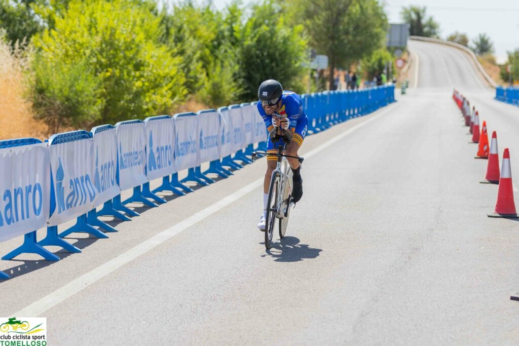 oscar gonzalez campo ganador decima edicion contrarreloj cc sport tomelloso 2025 24
