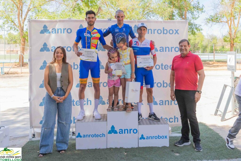 oscar gonzalez campo ganador decima edicion contrarreloj cc sport tomelloso 2025 9
