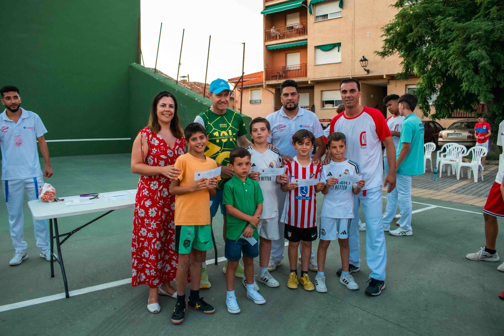Pareja vibra con un Finde Joven 2025 lleno de deporte, tradición y fiesta