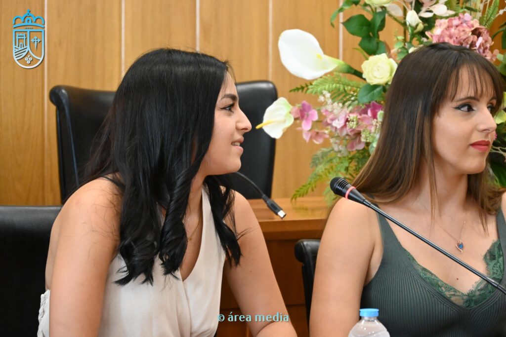 presentacion reina damas socuellamos feria 2025 6