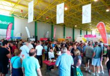 Tortosa destaca la “gran afluencia de público y la alta participación en las actividades” de la Feria Internacional del Ajo de Las Pedroñeras