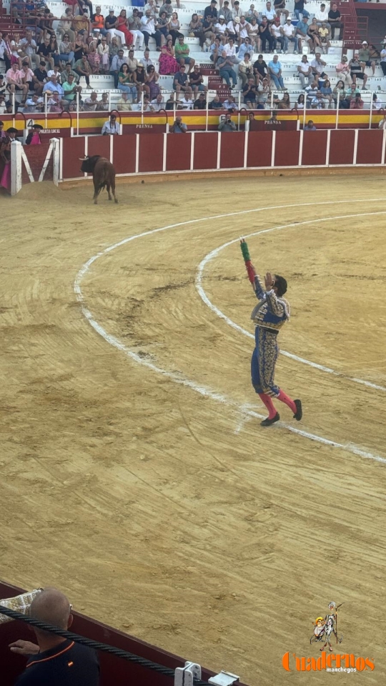 4 orejas antonio linares corrida feria tomelloso 02