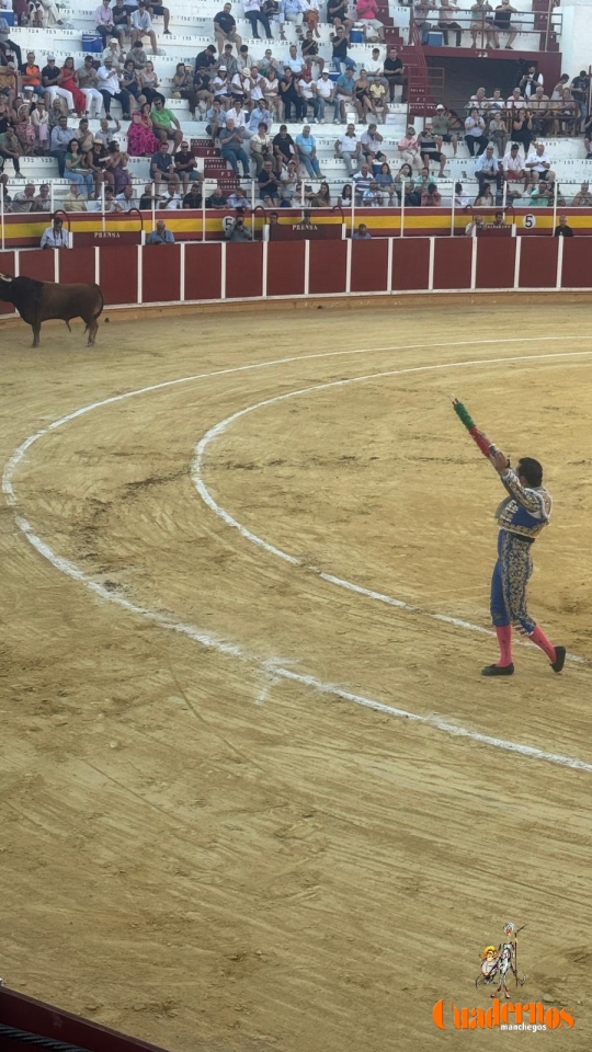 4 orejas antonio linares corrida feria tomelloso 05