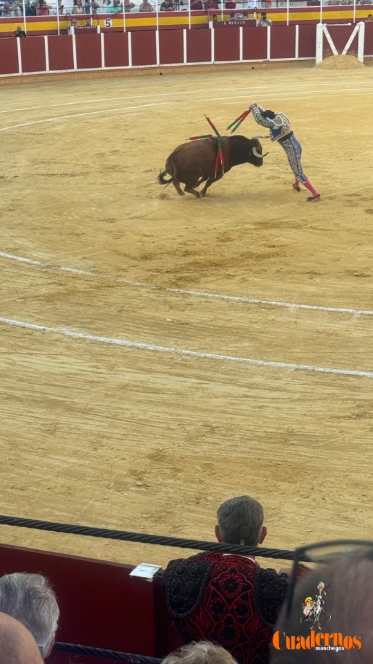 4 orejas antonio linares corrida feria tomelloso 08
