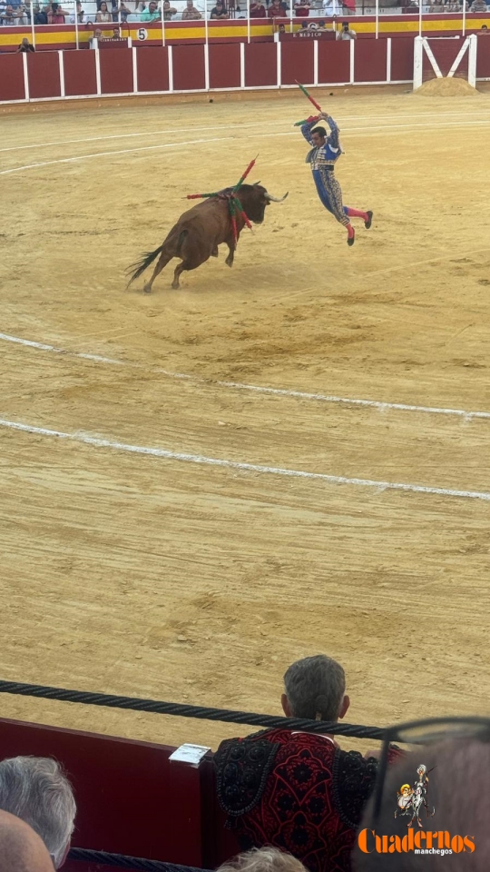 4 orejas antonio linares corrida feria tomelloso 10