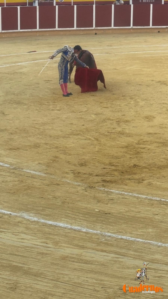 4 orejas antonio linares corrida feria tomelloso 15