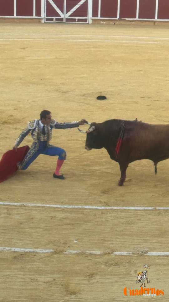 4 orejas antonio linares corrida feria tomelloso 17