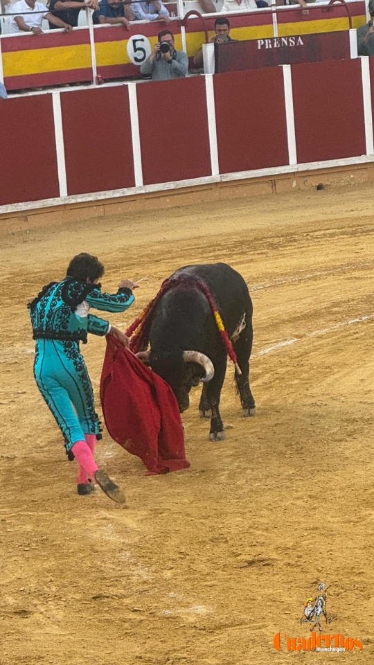 4 orejas antonio linares corrida feria tomelloso 31