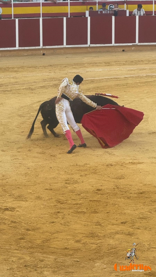 4 orejas antonio linares corrida feria tomelloso 34