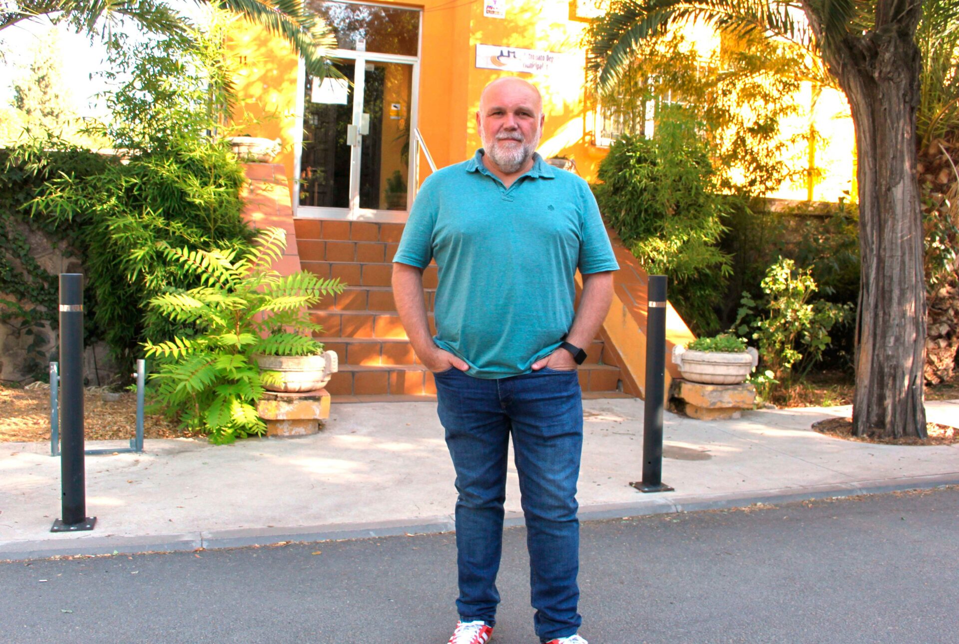 Txema Fernández también reprocha que el concejal de Deportes acelere inversiones para adecuar instalaciones deportivas que usarán empresas privadas y olvide otras, como el césped del campo de rugby o los vestuarios de la pista de atletismo de la Escuela de Gimnasia, utilizadas por clubes y deportistas de la ciudad