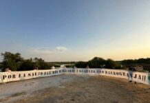 Agua, el origen de la vida, bien merece un Abrazo