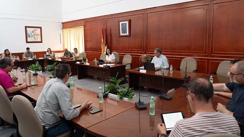 Comsermancha reduce en 1,3 millones su deuda: seis ayuntamientos alcanzan la 'deuda cero'