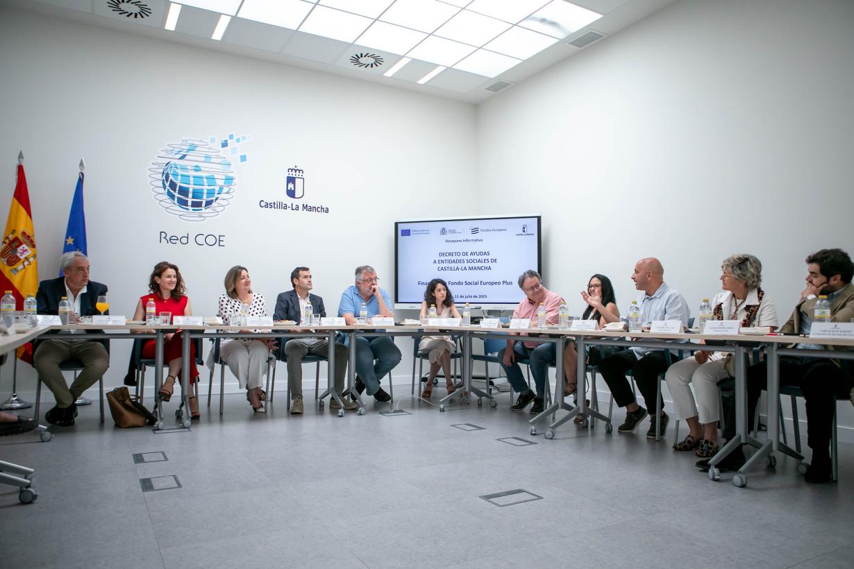 La Comisión Europea aprueba la reprogramación del Fondo Social Europeo + de Castilla-La Mancha 2021-2027 tras la evaluación intermedia