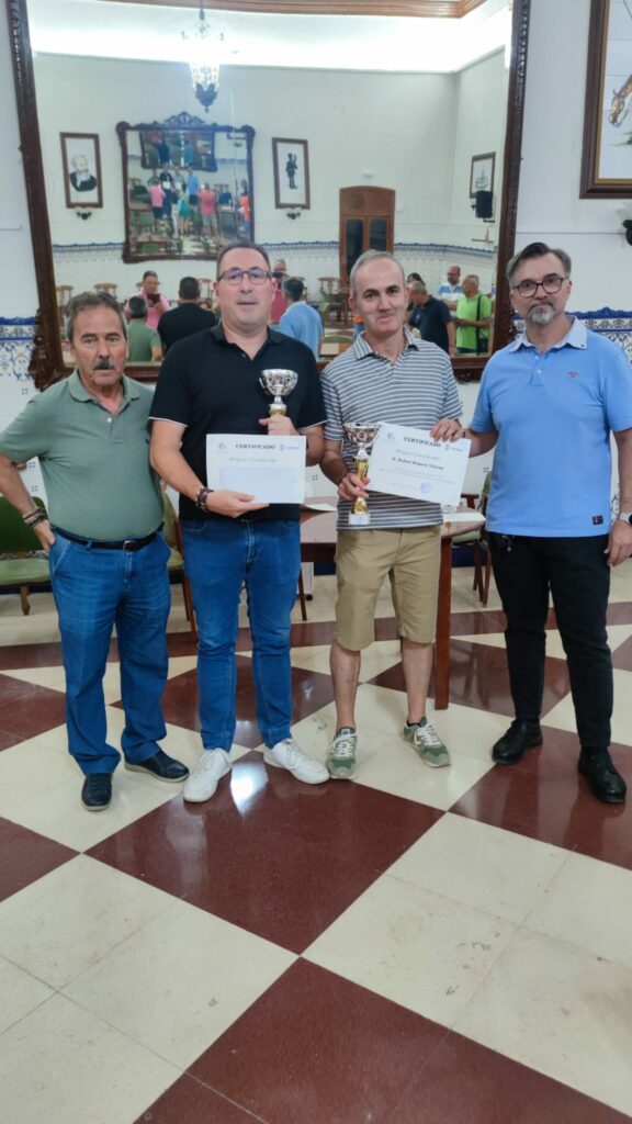 ganadores concurso chinos tute domino 5