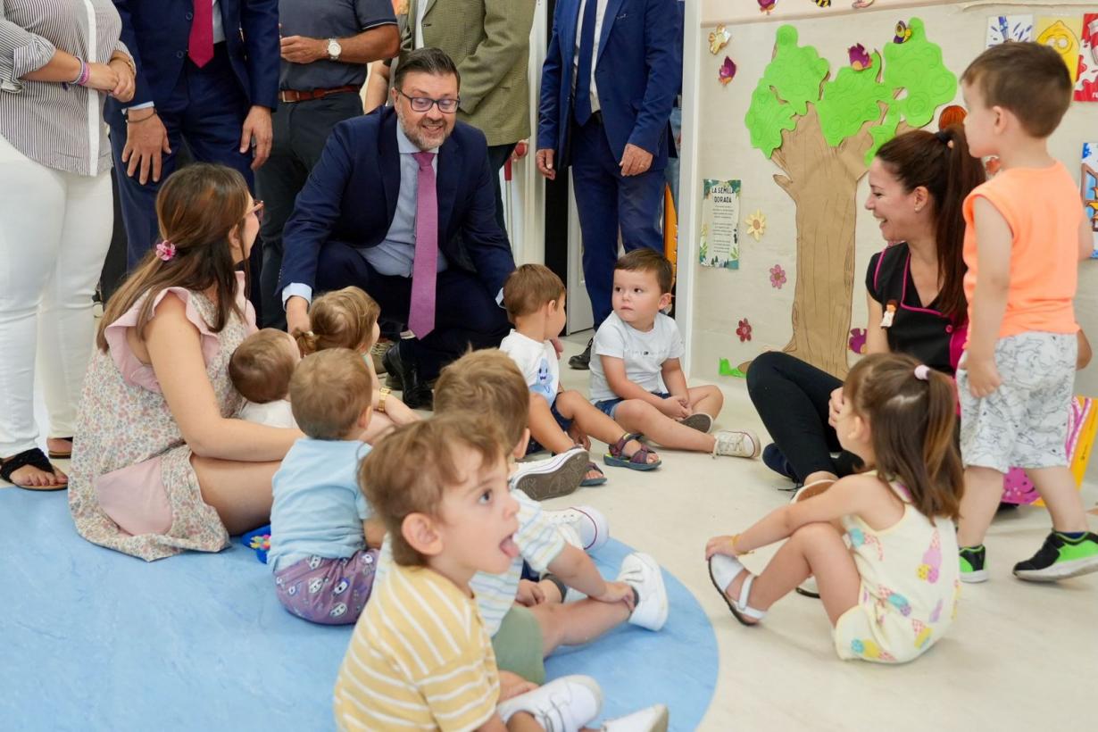 CLM facilita la gratuidad al alumnado de 2-3 años con ayudas a 220 entidades locales de 10.000 habitantes o menos en el primer ciclo de Educación Infantil