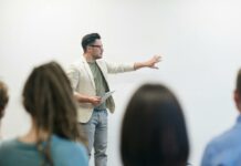 Castilla-La Mancha es la tercera comunidad autónoma del país que más plazas docentes ha cubierto de las oposiciones de Secundaria y FP