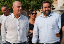 Núñez afirma que la Junta «no cree en el municipalismo» ni en apoyar a los alcaldes