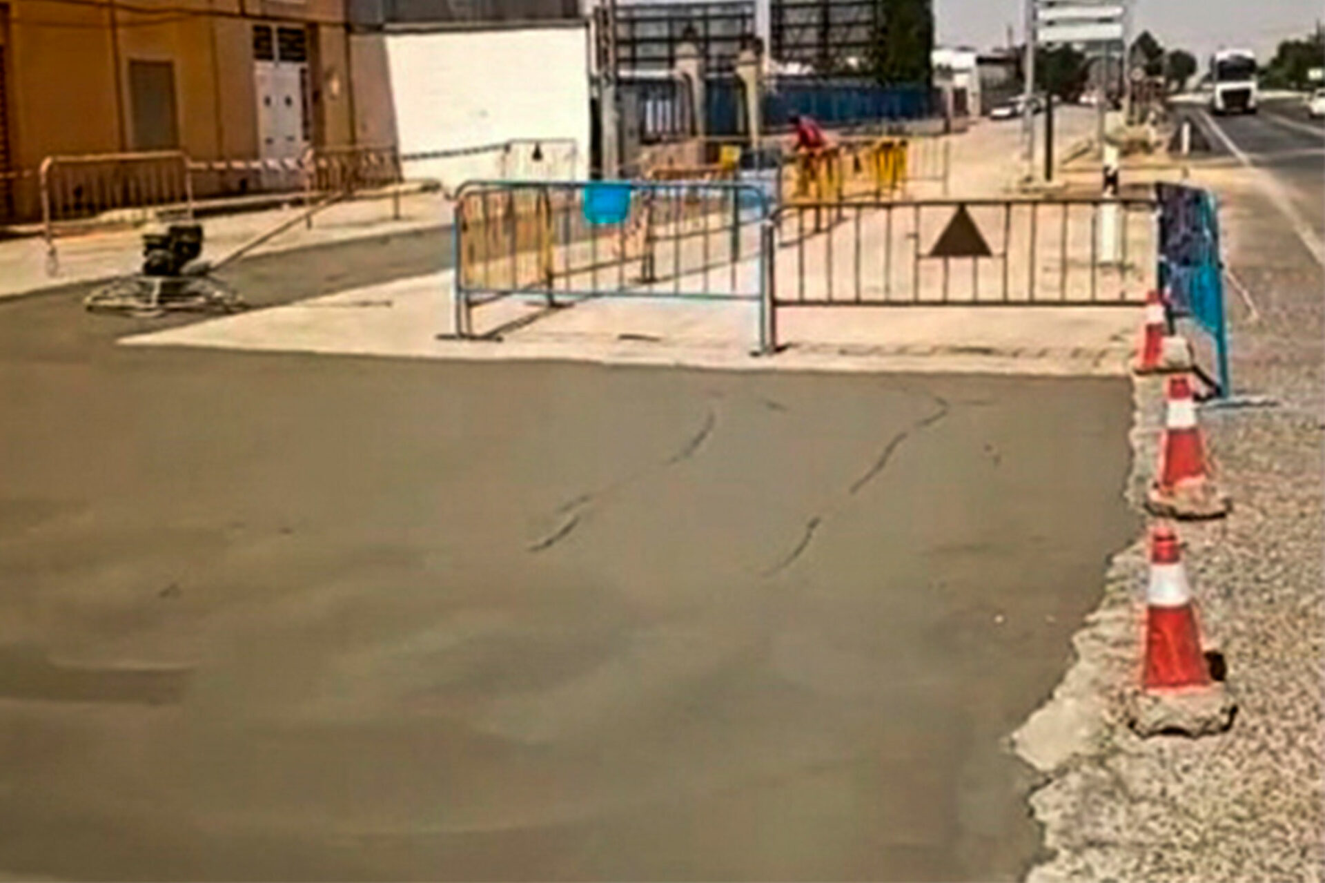 Reparada la calle Norte de Tomelloso, paso esencial para el sector agrícola