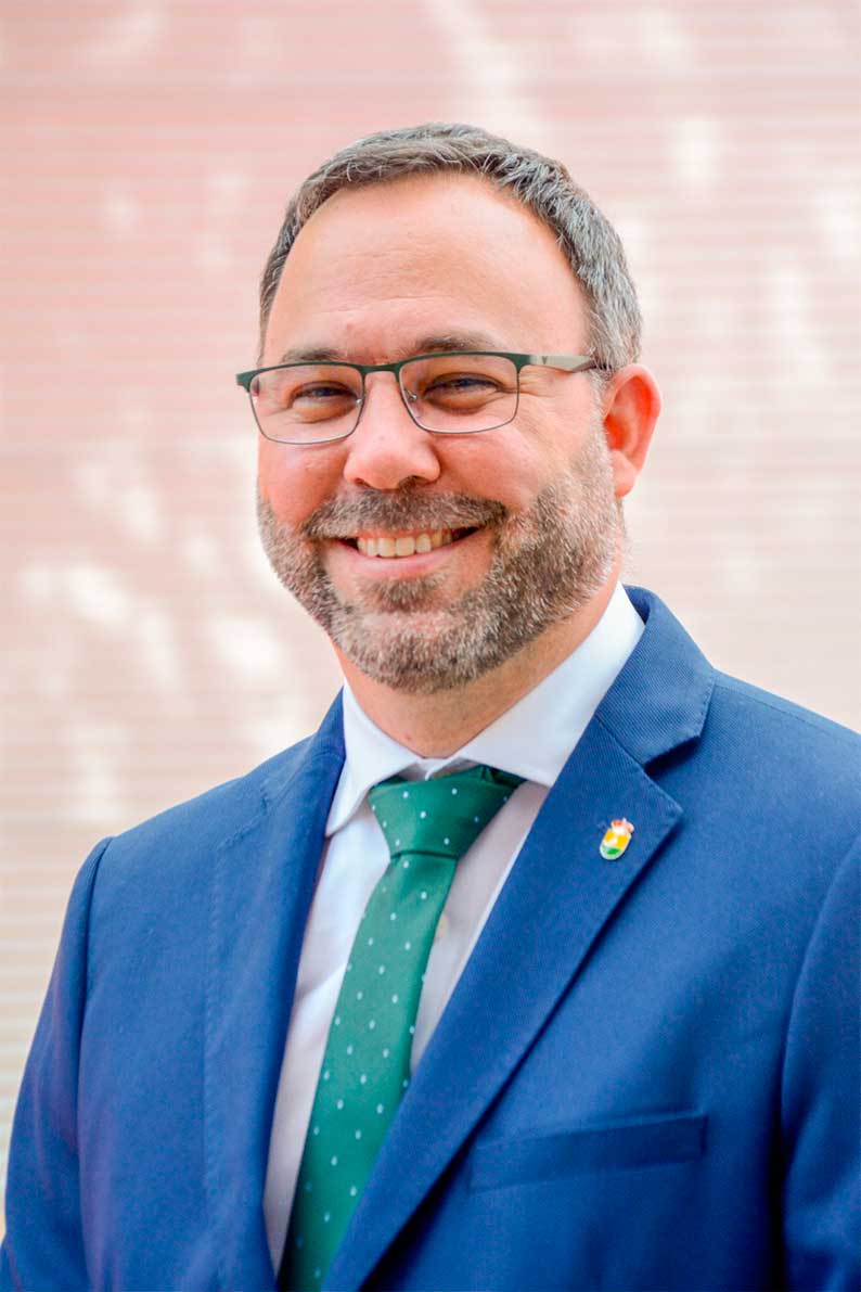 Saluda del alcalde de Tomelloso, Javier Navarro, con motivo de la Feria y Fiestas de Tomelloso 2025