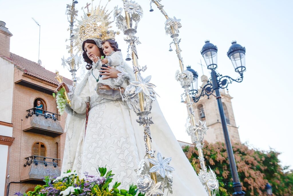 tomelloso vive emocion regreso patrona virgen vinas 15