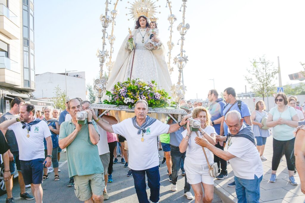 tomelloso vive emocion regreso patrona virgen vinas 4