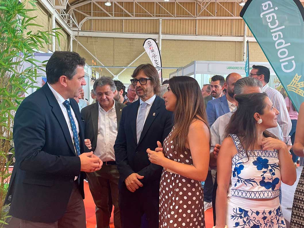 Valverde destaca la relevancia de ferias como Mencatur