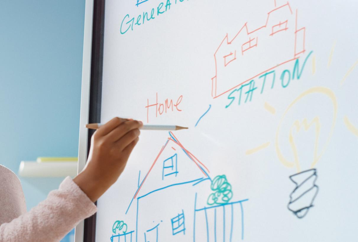 Licitadas en CLM 360 acciones formativas dentro del plan de mejora del uso de paneles digitales interactivos