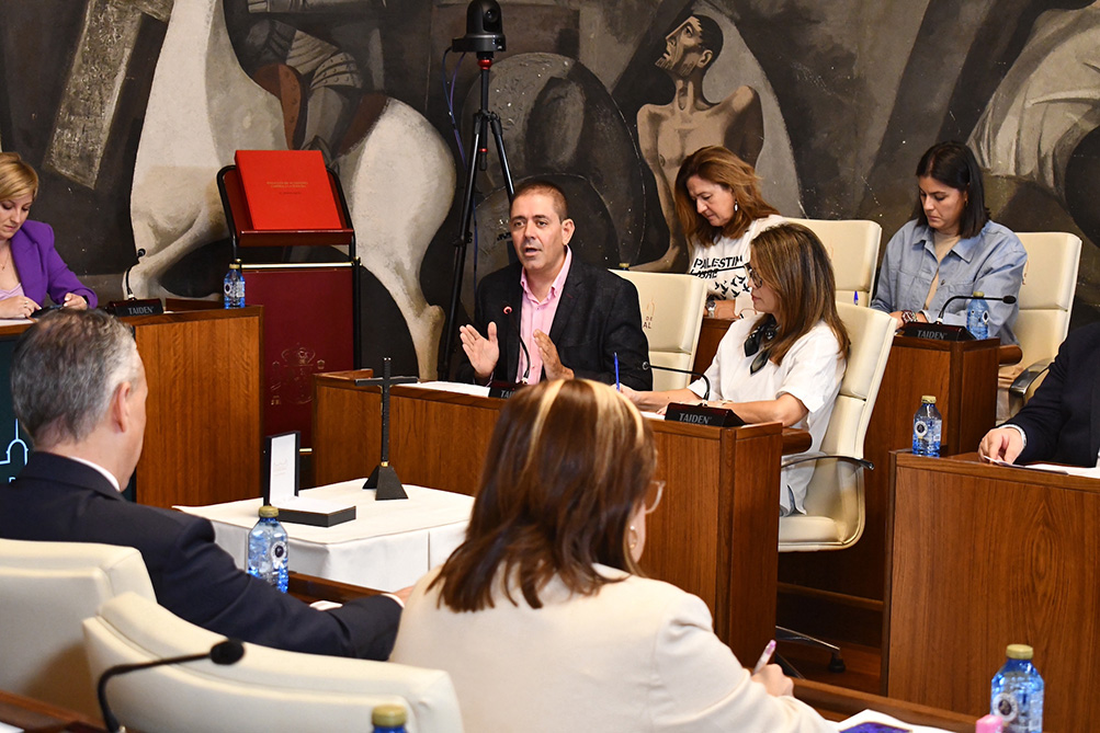 Bolaños: “La Diputación de PP y Vox ha perdido la oportunidad de incrementar su apoyo a los ayuntamientos a través del gasto corriente”